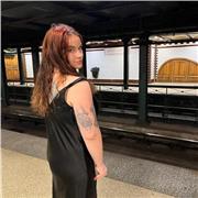 Profesora de composición digital con Nuke